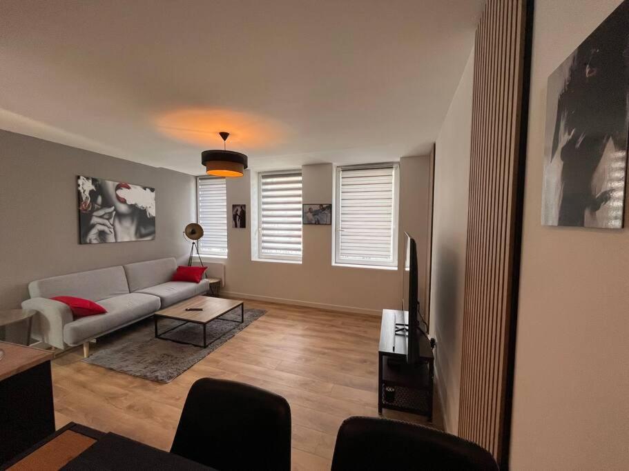 Voyage En Duplex En Hyper Centre Apartment Valenciennes Luaran gambar